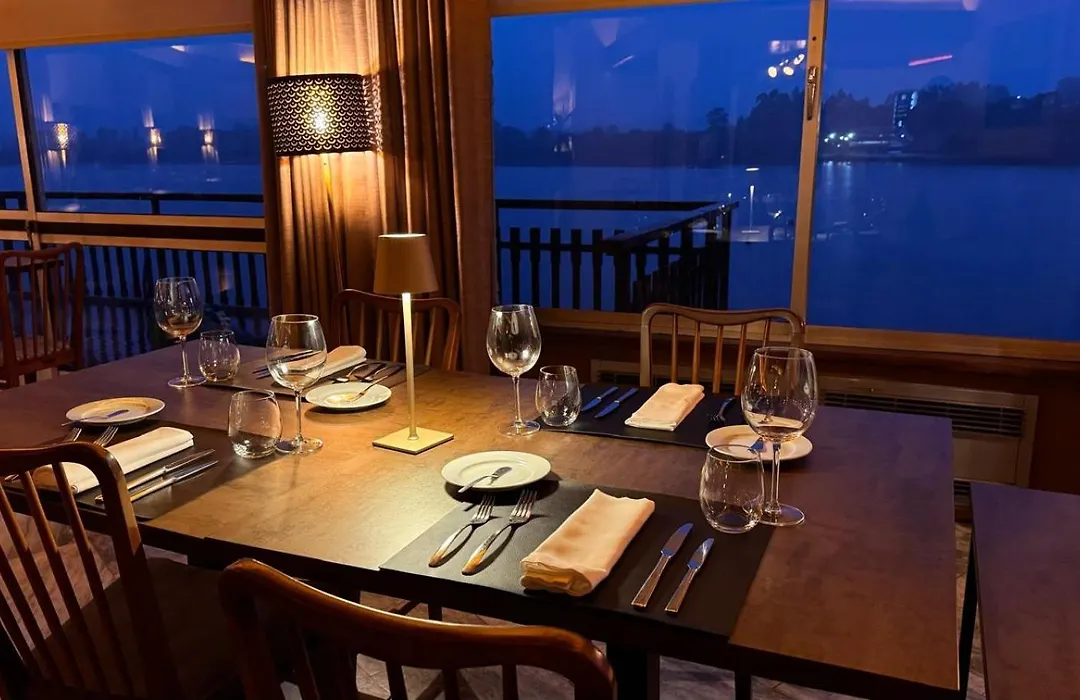 Up Pateira Hotel-1