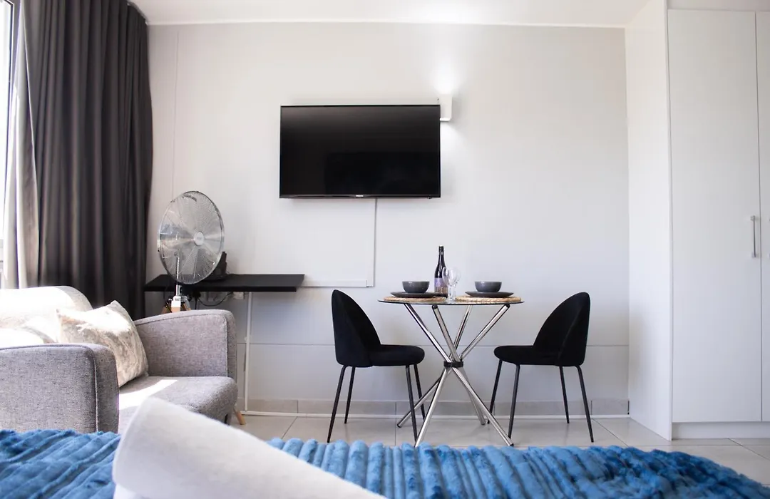Ocean Breeze Hotel-1