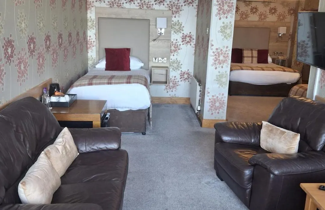 Royal Court Hotel-1