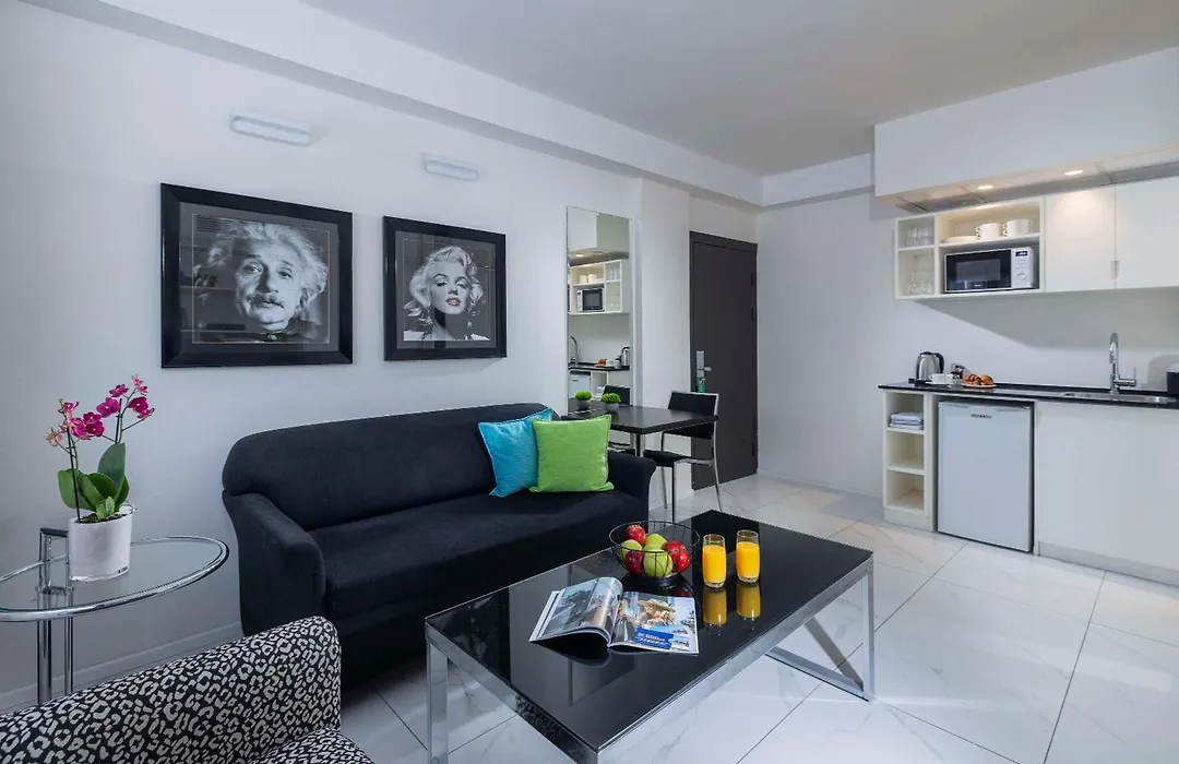 Best Western Regency Suites-1
