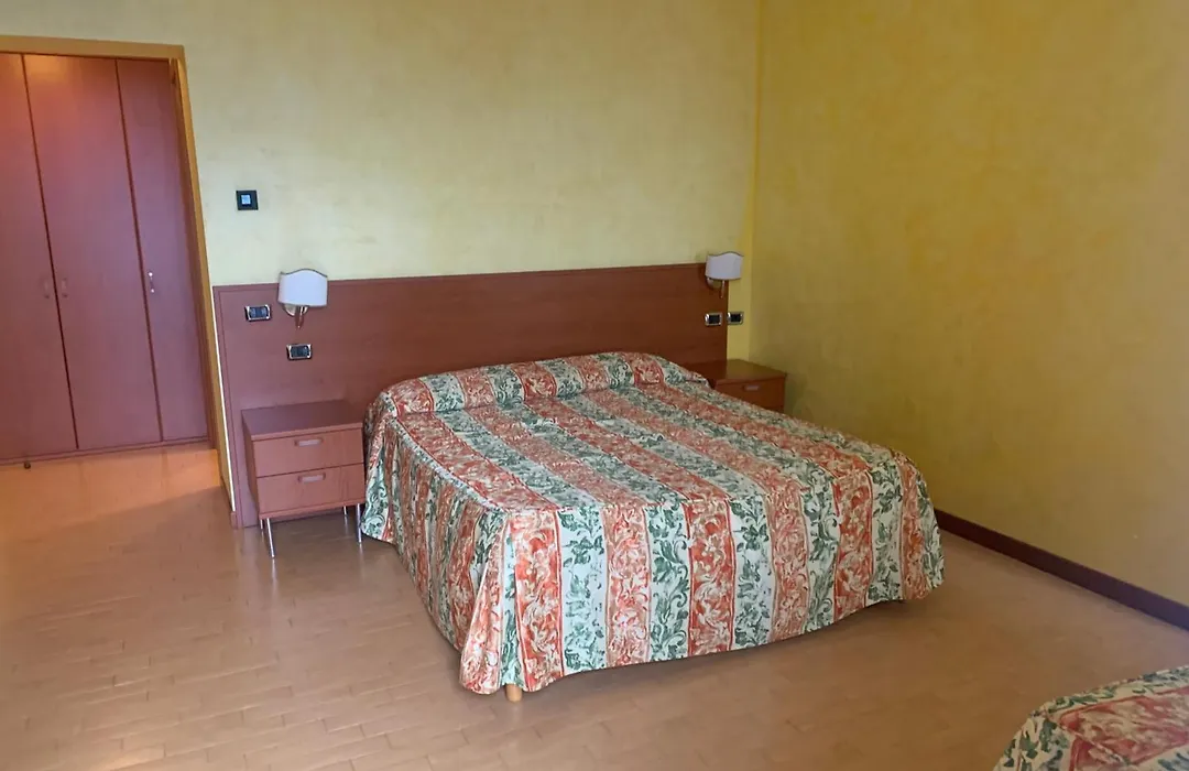 Hotel La Bussola-1
