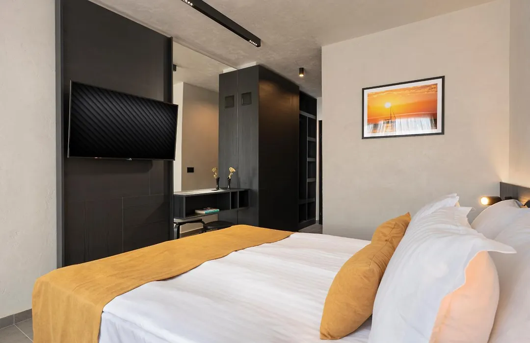 Zefir Hotel-1