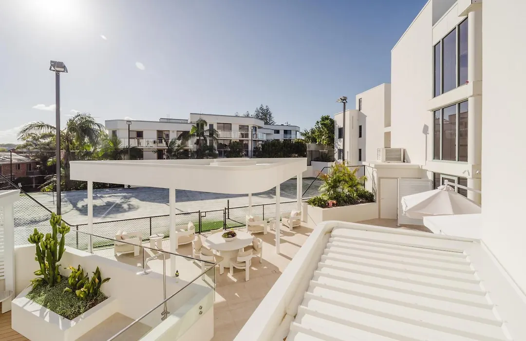 Bay Royal Apartments-1