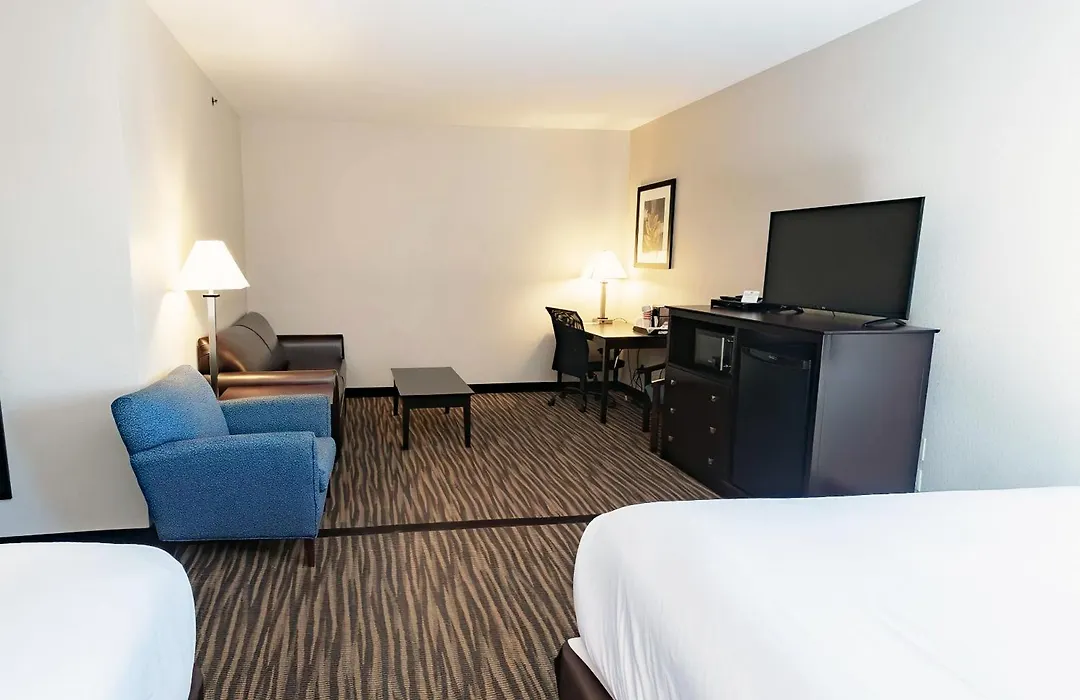 Cobblestone Inn & Suites Maryville-1