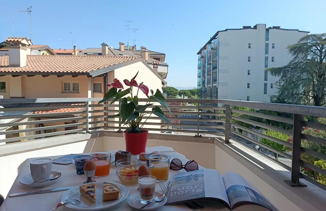 Hotel Il Guscio-1