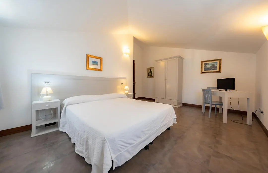 Albergo Residenziale La Corte-1
