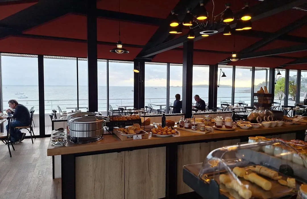 Grand Hôtel Perros-Guirec-1