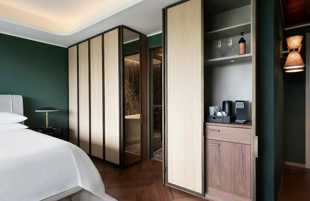 Sheraton Lake Como Hotel-1