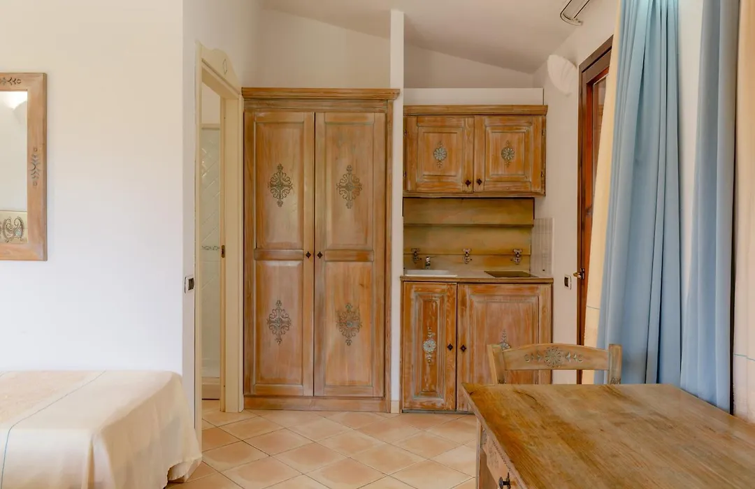 Porto Giunco Residence-1