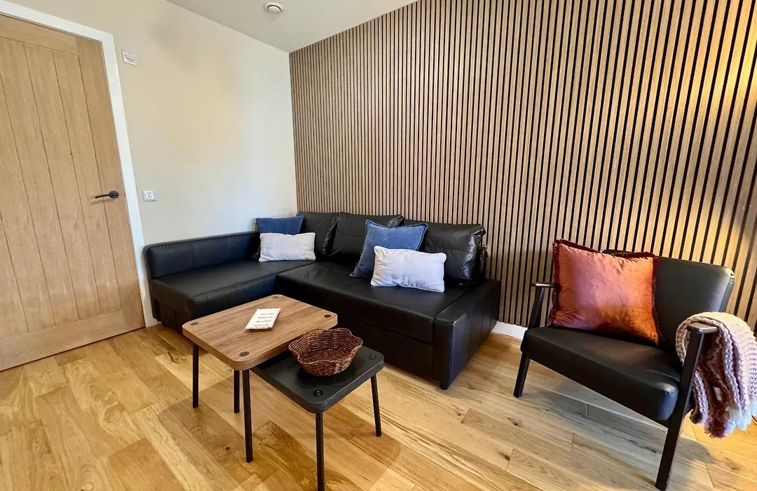 The Hebridean - Rooms & Apartments-1