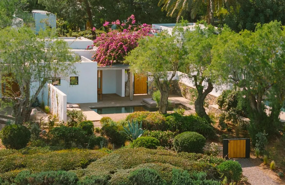 Minos Beach Art Hotel, A Member Of Design Hotels-1
