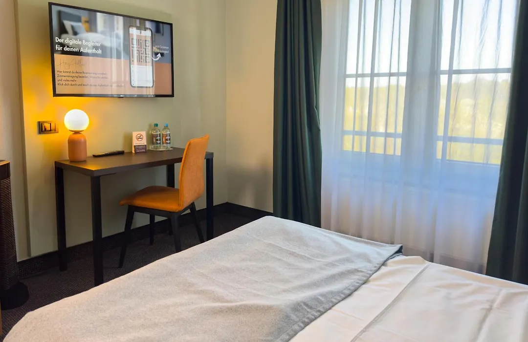 Coffee Fellows Hotel Frankfurt Airport-Langen-1