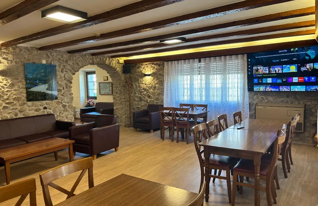 Hotel-Restaurante La Quadra-1