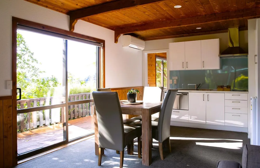 Kimi Ora Eco Resort-1