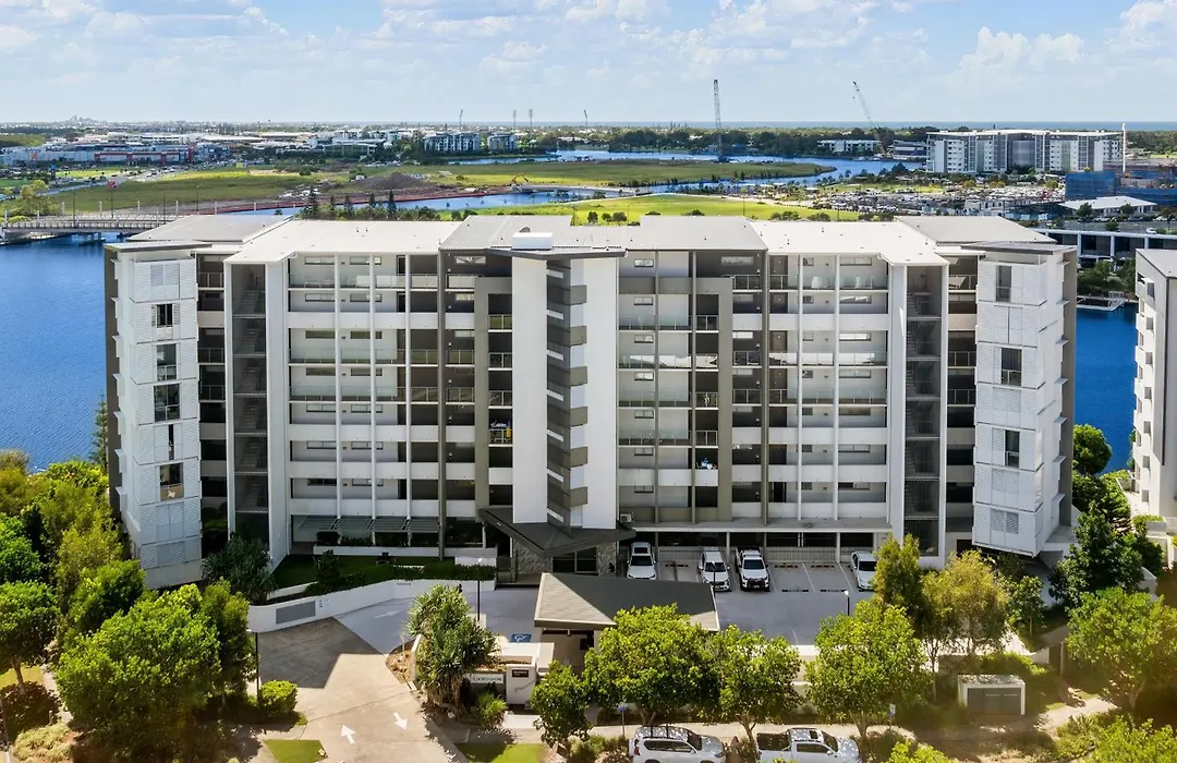 North Shore Oceanside Kawana-1