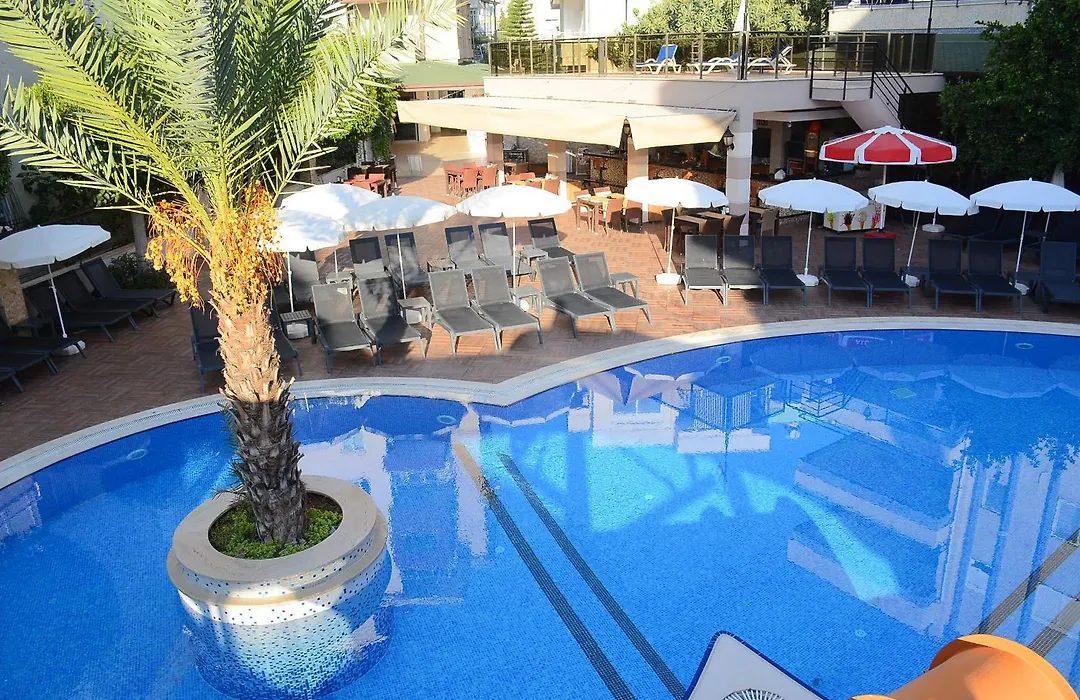 Almera Park Apart Hotel-1