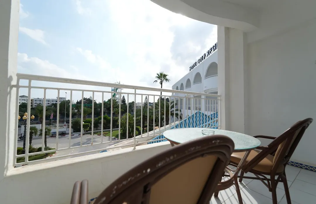 Golf Residence- Families And Couples Only-1