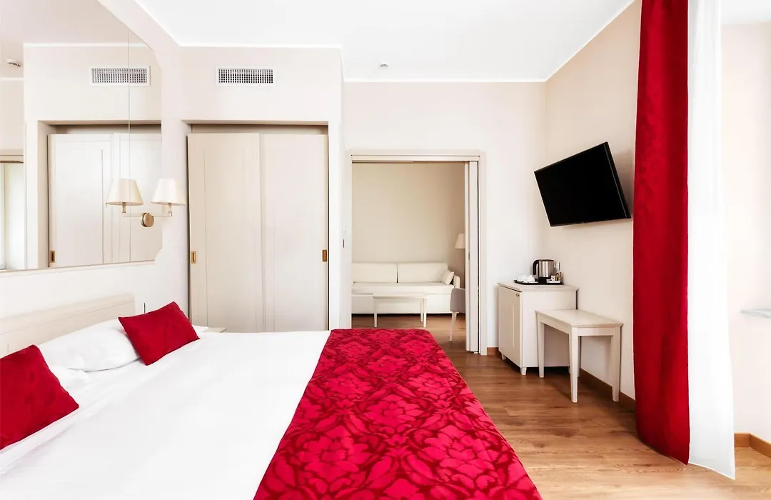 Best Western Hotel Nazionale-1