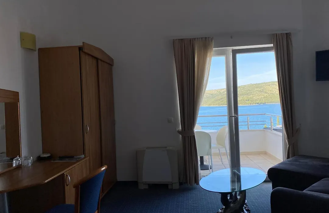 Hotel Viktorija-1