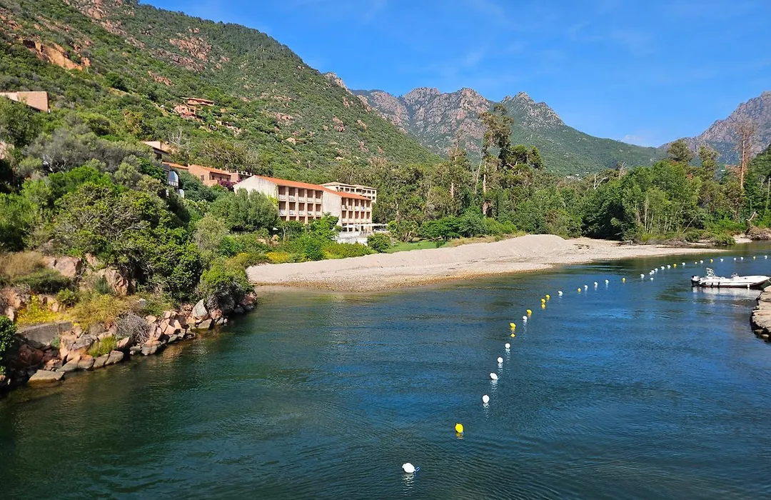 Le Marina-1