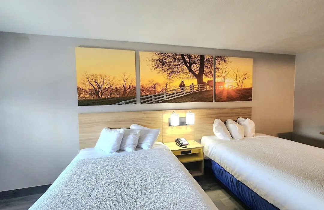 Days Inn By Wyndham Houston-1