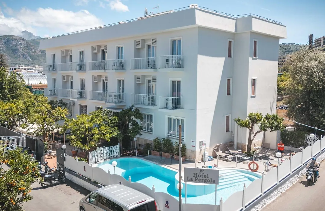 Hotel La Pergola-1