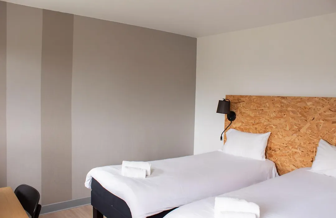 Hotel Les Genets Bayonne-1