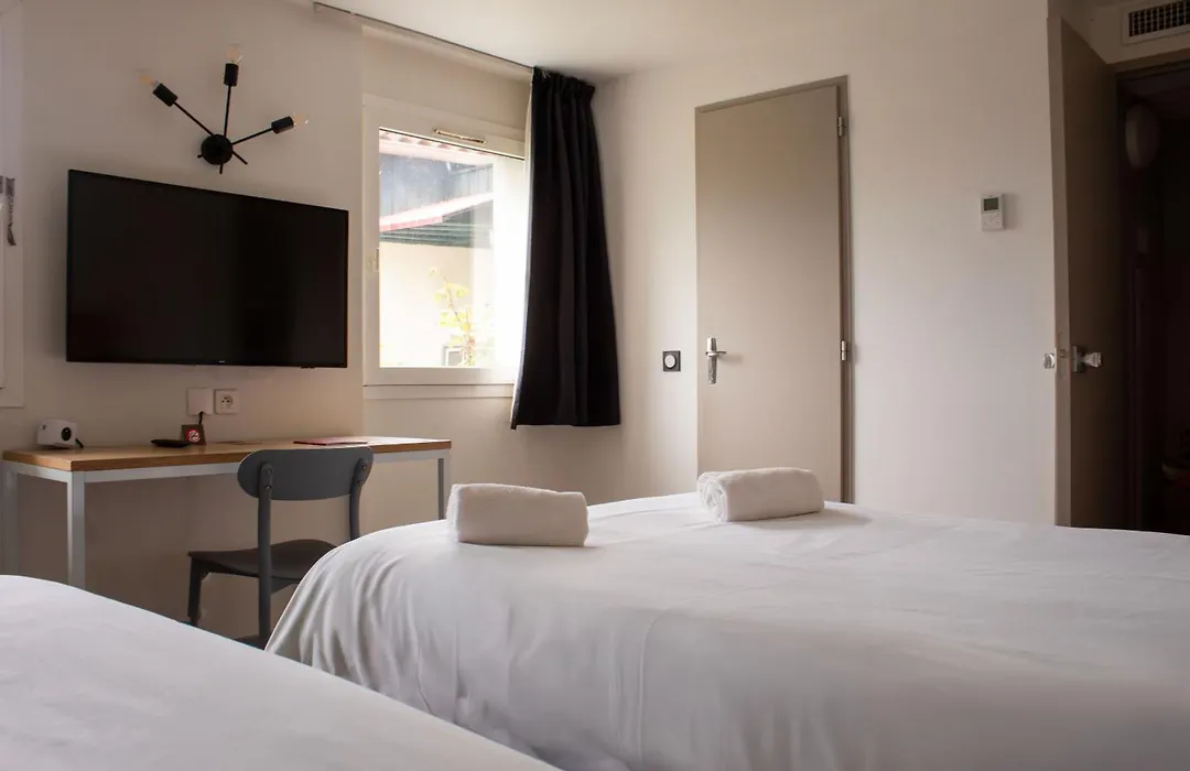 Hotel Restaurant Les Genets-1