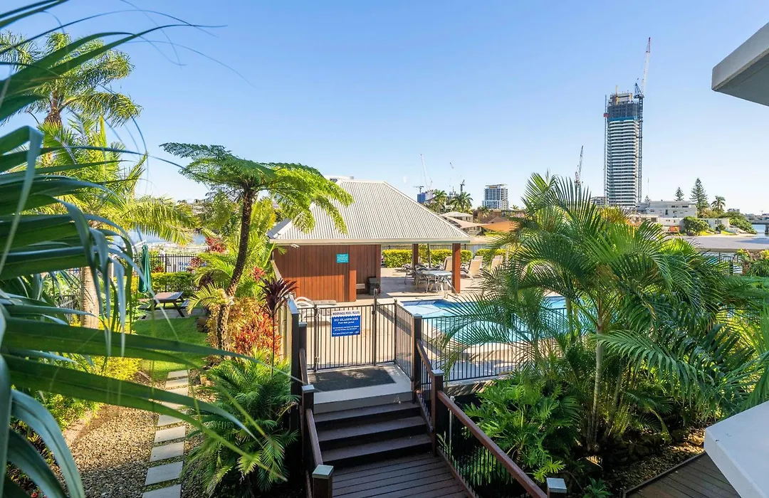 Moorings On Cavill Surfers Paradise-1