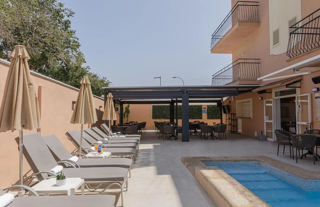 Hotel Gabarda-1