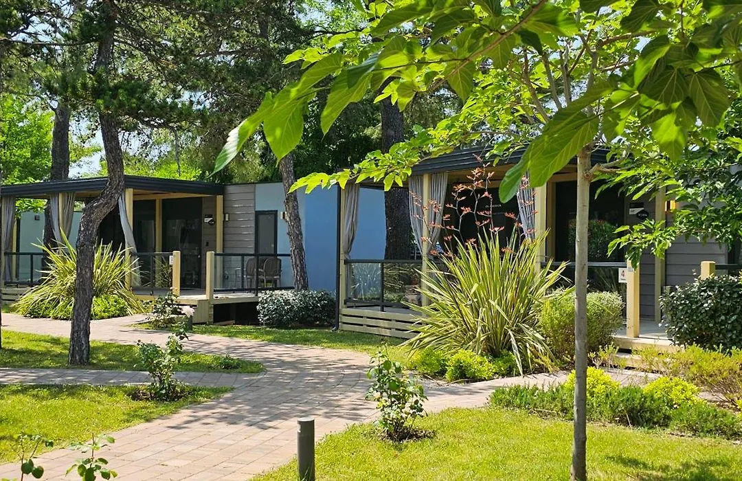 Victoria Mobilehome In Padova Premium Camping Resort-1