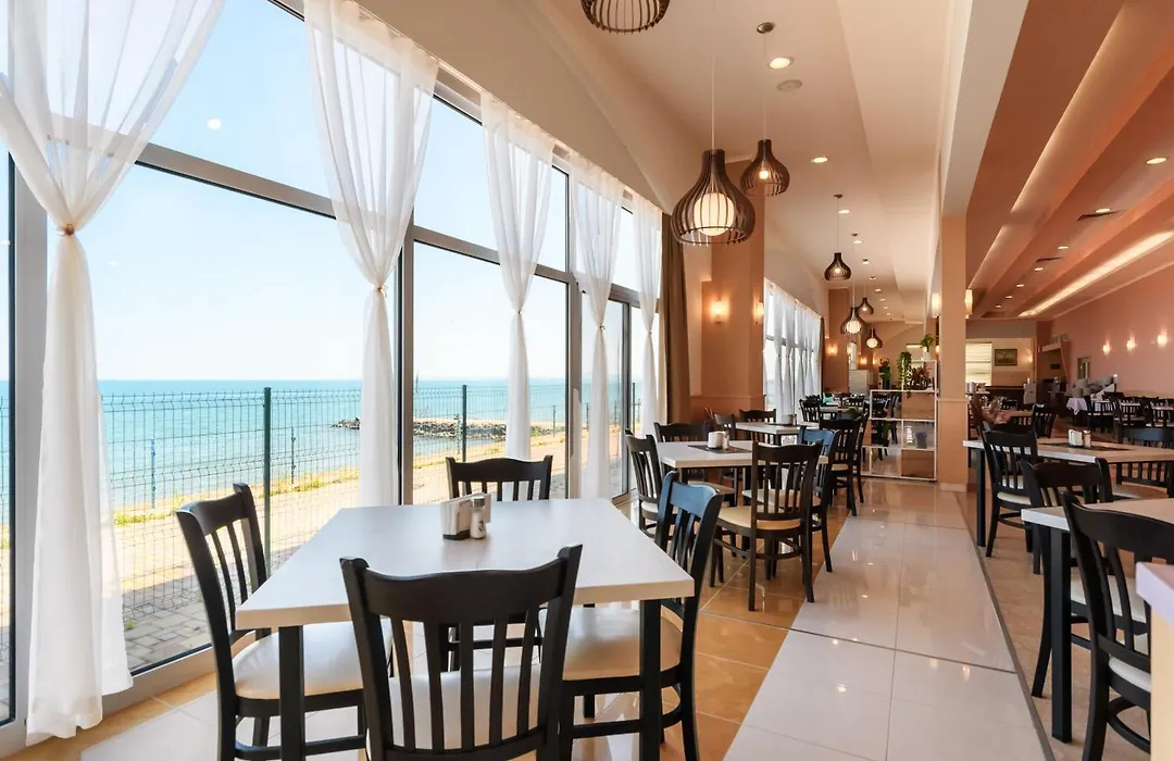 Midia Family Resort-1