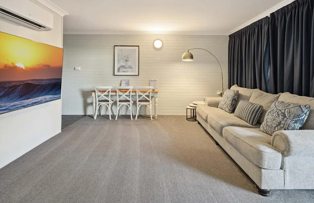 549 Apartments-1