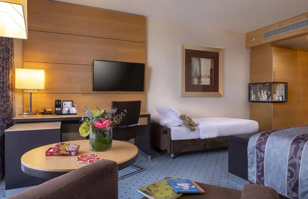 Maritim Hotel Düsseldorf-1