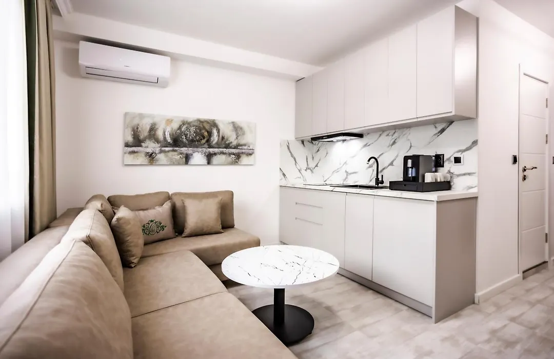 Onyx Beach Residence - Free Beach Access & Parking-1