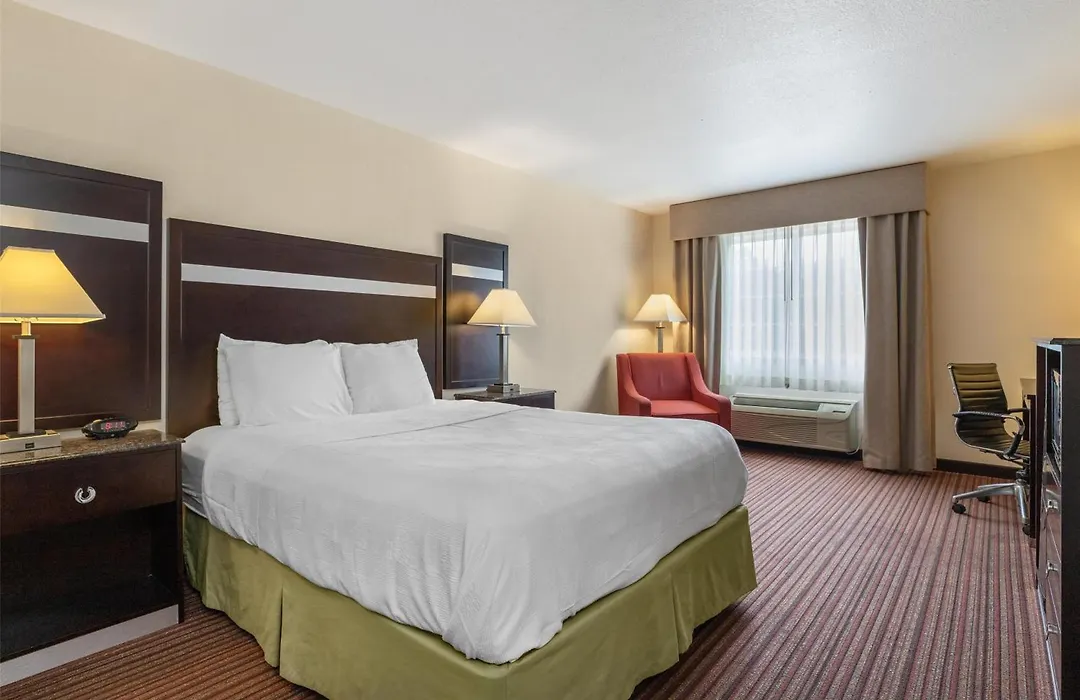 Best Western Parsons Inn-1