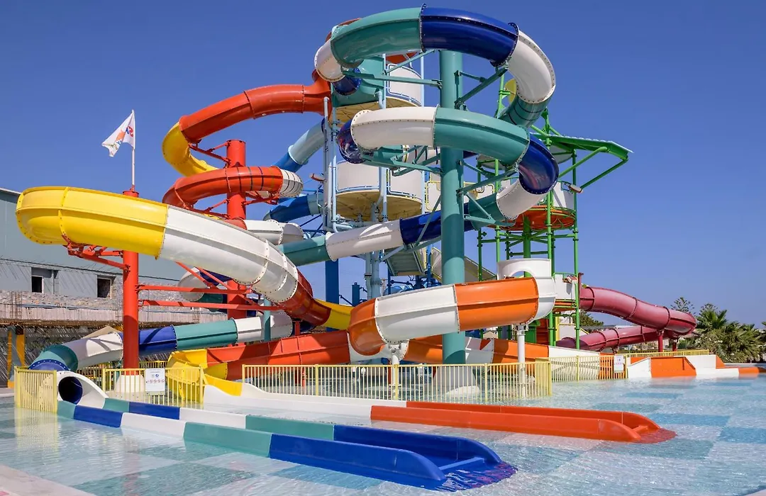 Eri Beach & Village Hotel-1