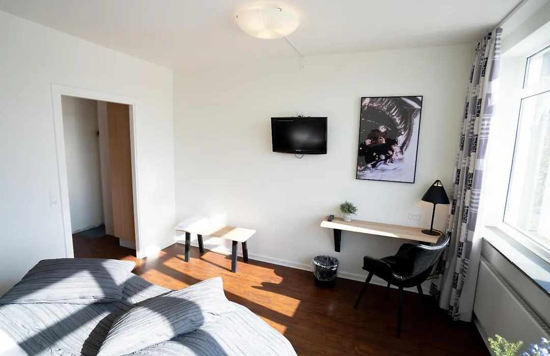 Hotel Medi-1