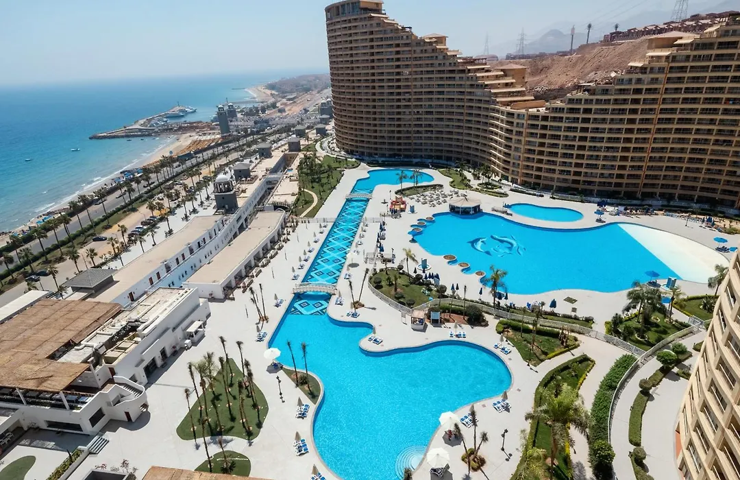 Porto Sokhna Hotel & Spa-1