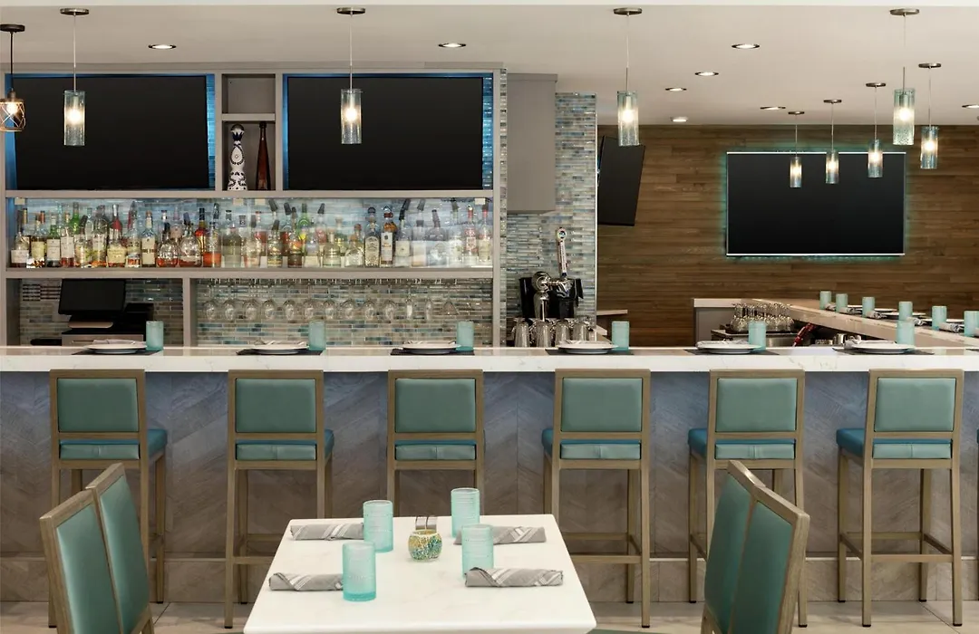 Hilton Garden Inn Stony Brook-1