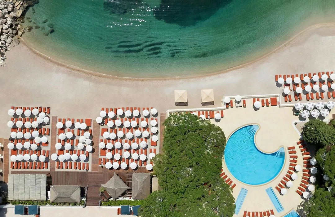 Le Meridien Beach Plaza-1
