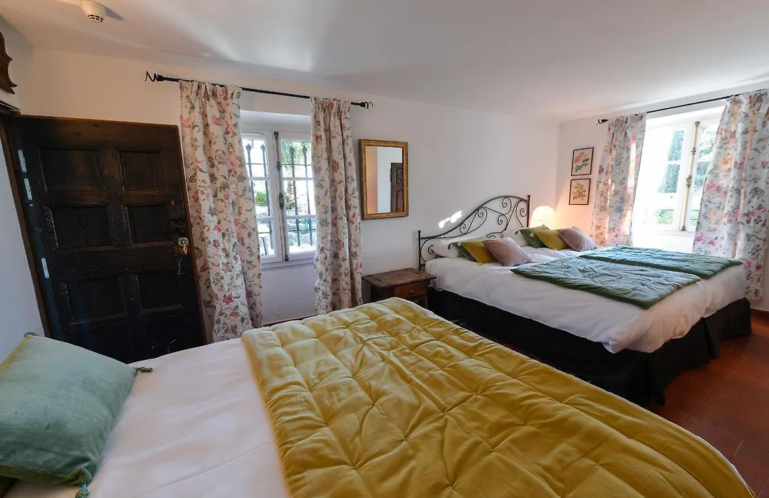 Le Hameau-1