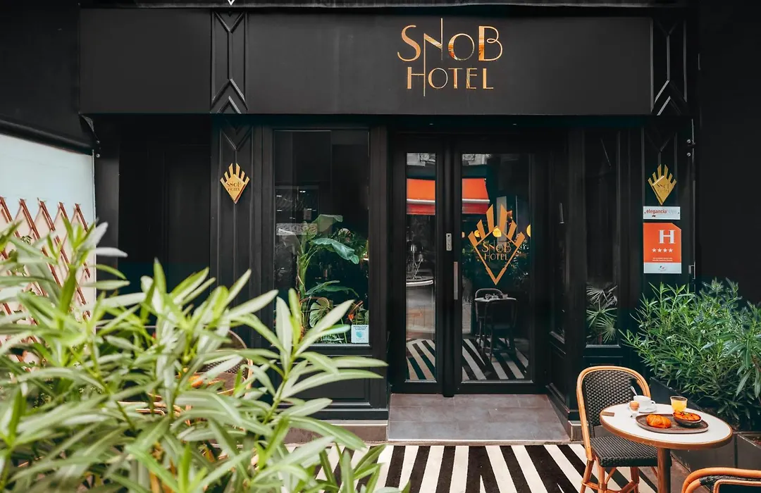 Snob Hotel-1