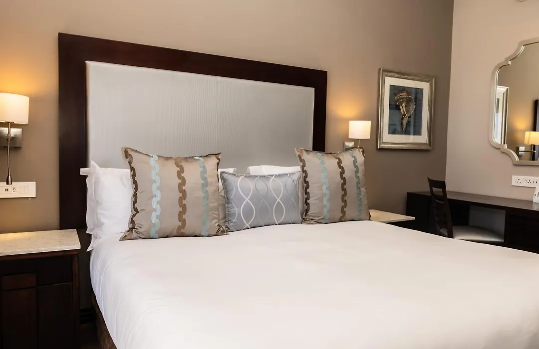 Premier Hotel Cape Town-1