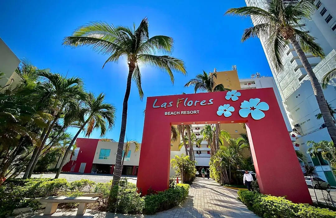 Las Flores Beach Resort-1