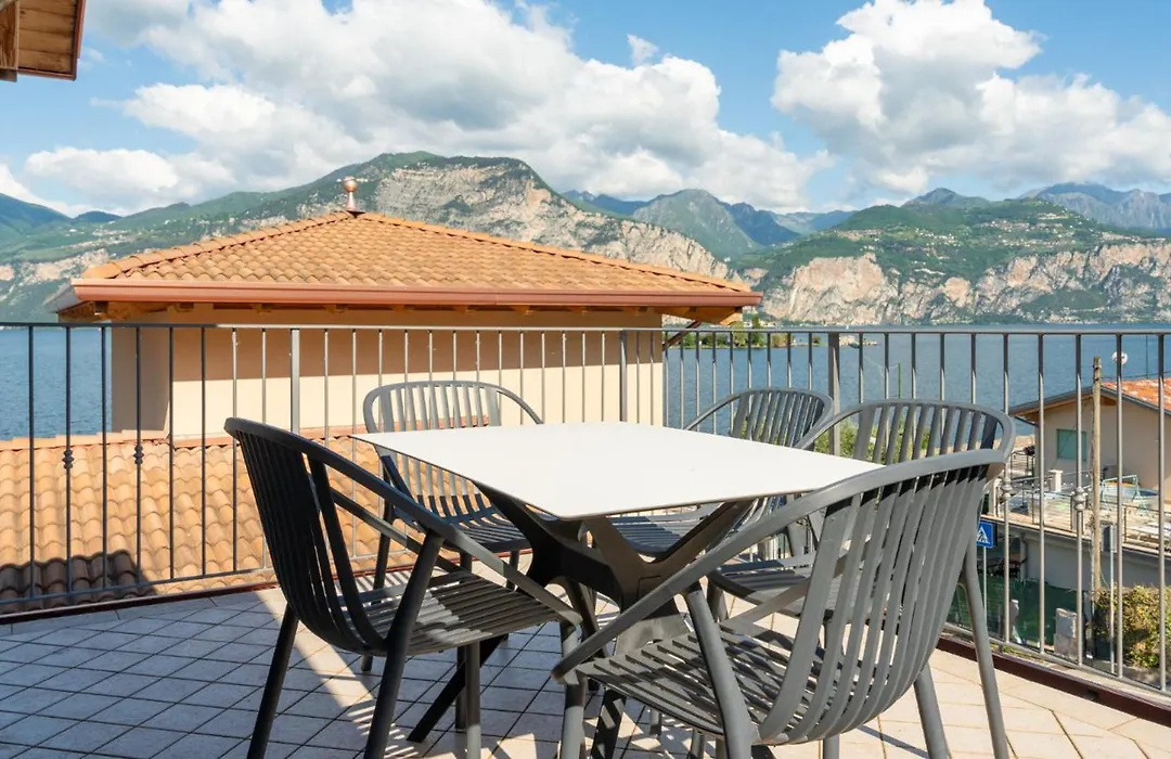 June Stay Lake Garda-1