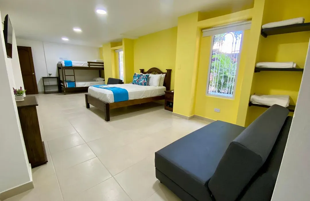 Hotel Marovi-1