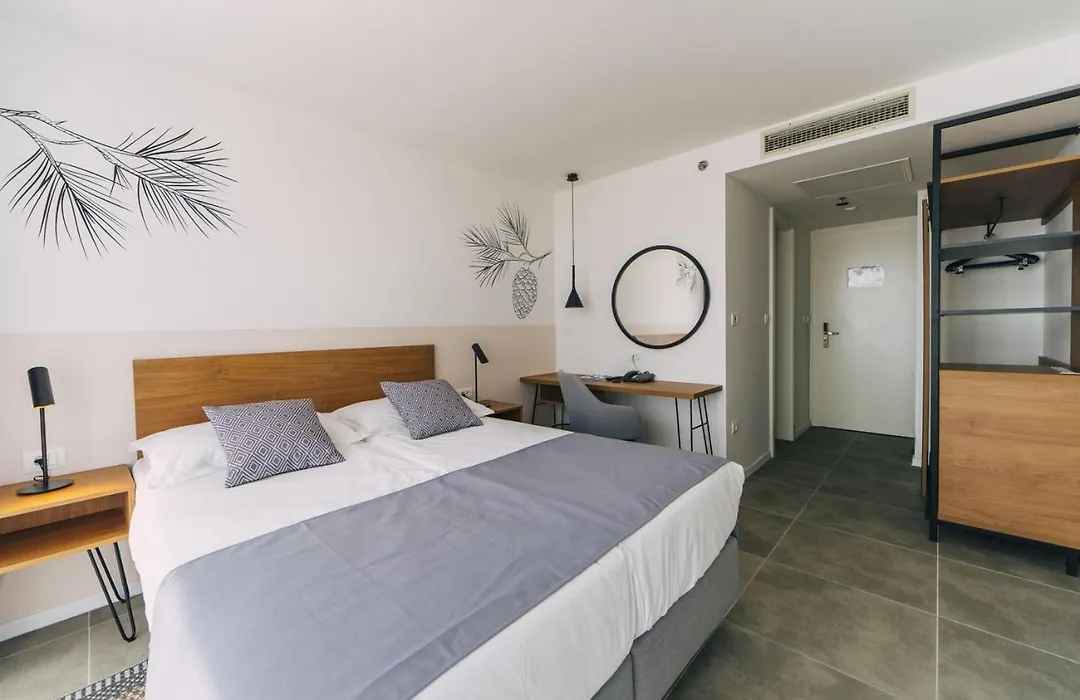 Morenia All Inclusive Hotel-1