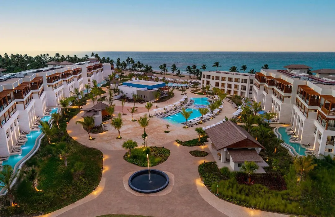 Secrets Playa Esmeralda Resort & Spa (Adults Only)-1