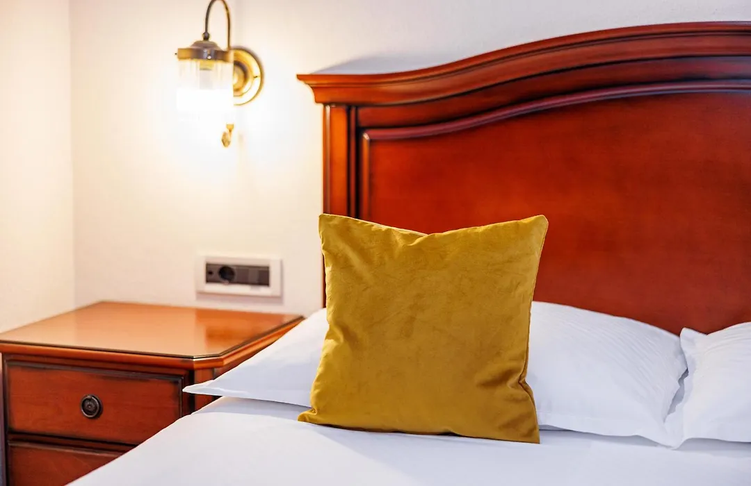 Hotel Savoy-1